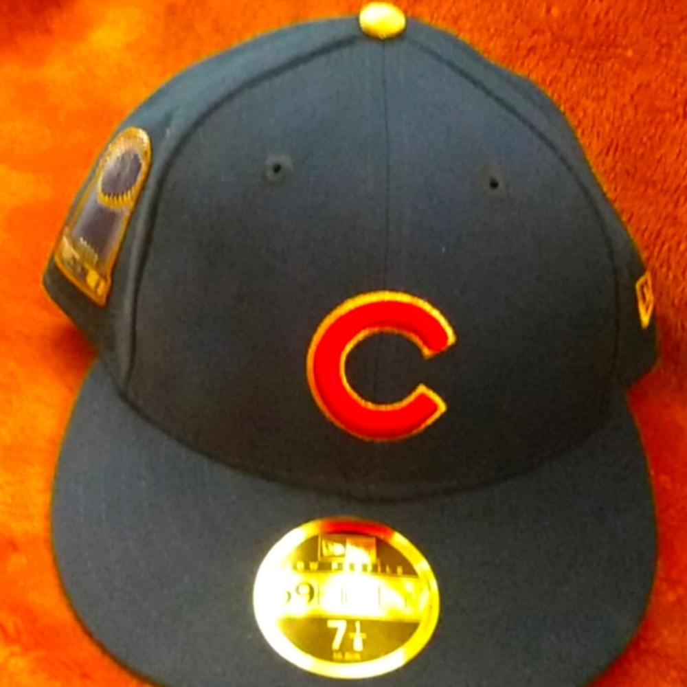 New Era Chicago Cubs 59/50 hat sz 7 1/8 blue